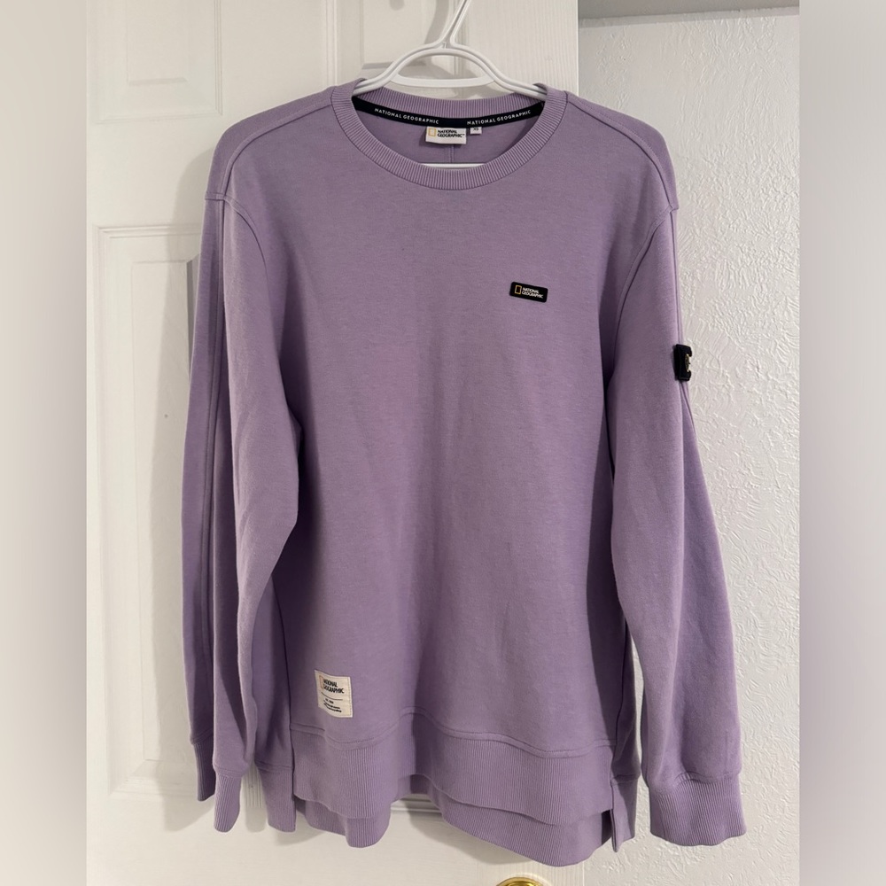 National Geographic Lavender / Purple Sweatshirt XS